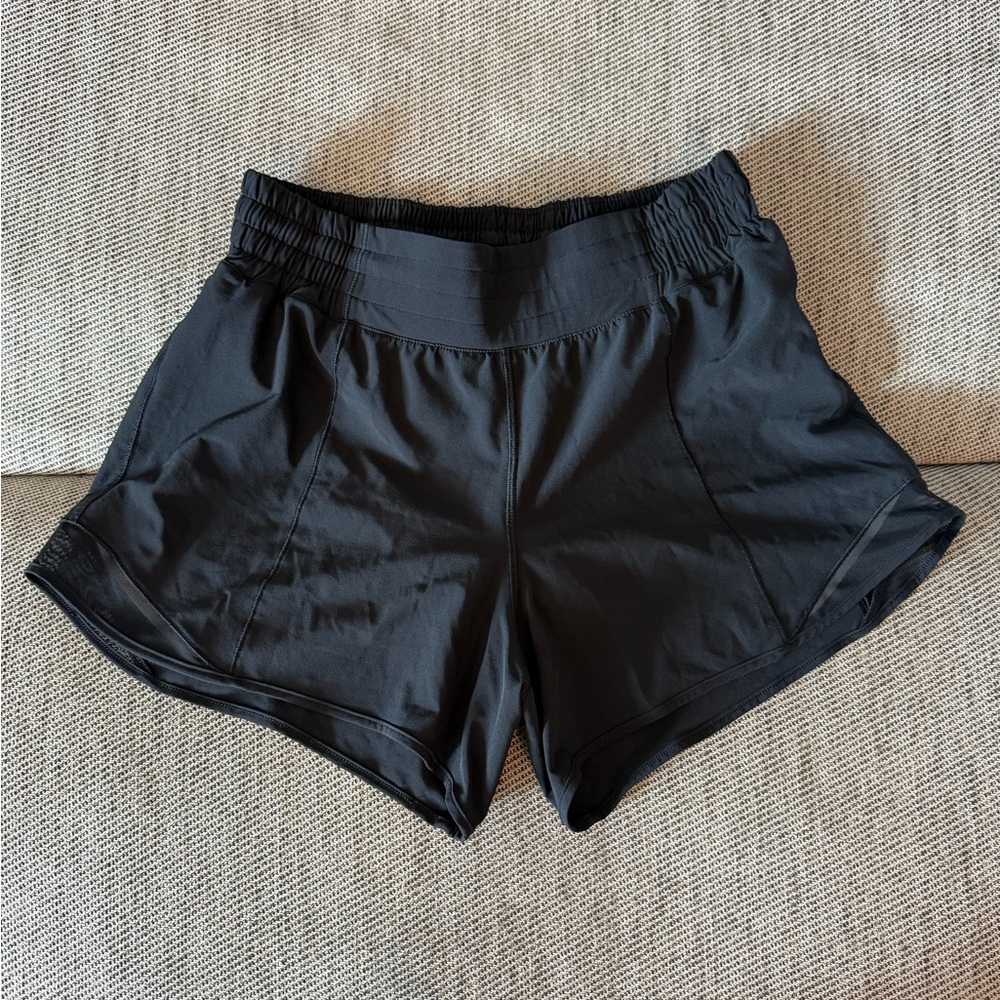 Lululemon Hotty Hot High Rise Lined Short